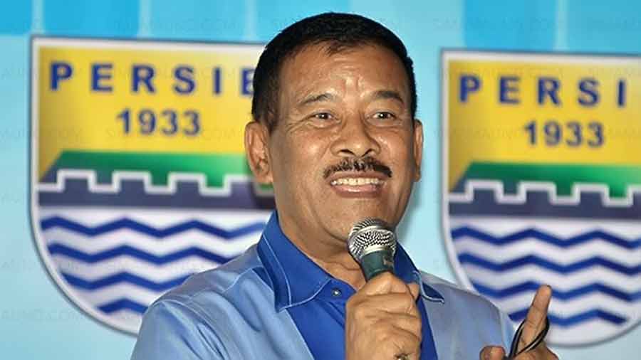 Umuh Muhtar, Manajer Persib 