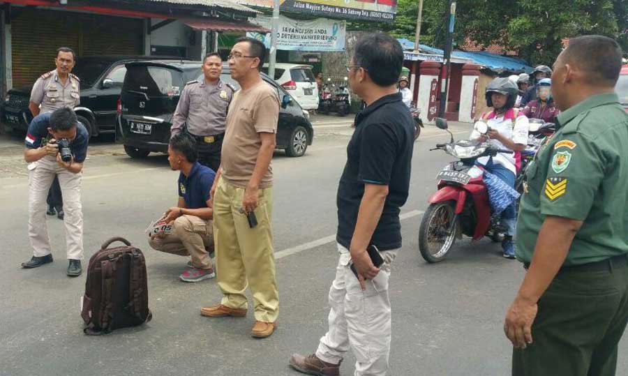 Tas gendong warna cokelat yang berisikan uang tunai sebesar Rp. 75 juta milik sekolah SLBN Subang berhasil diamankan