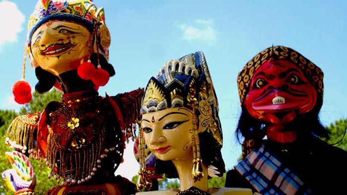 Wayang golek akan digelar Minggu (22/10) malam memeriahkan pelantikan Ajay-Ngatiyana.