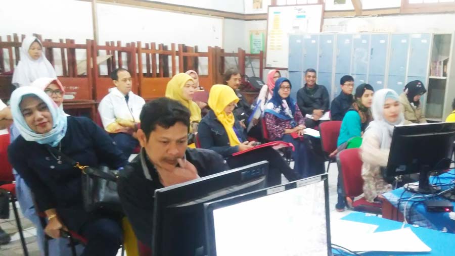Proses PPDB di SMPN 1 Kota Cimahi.