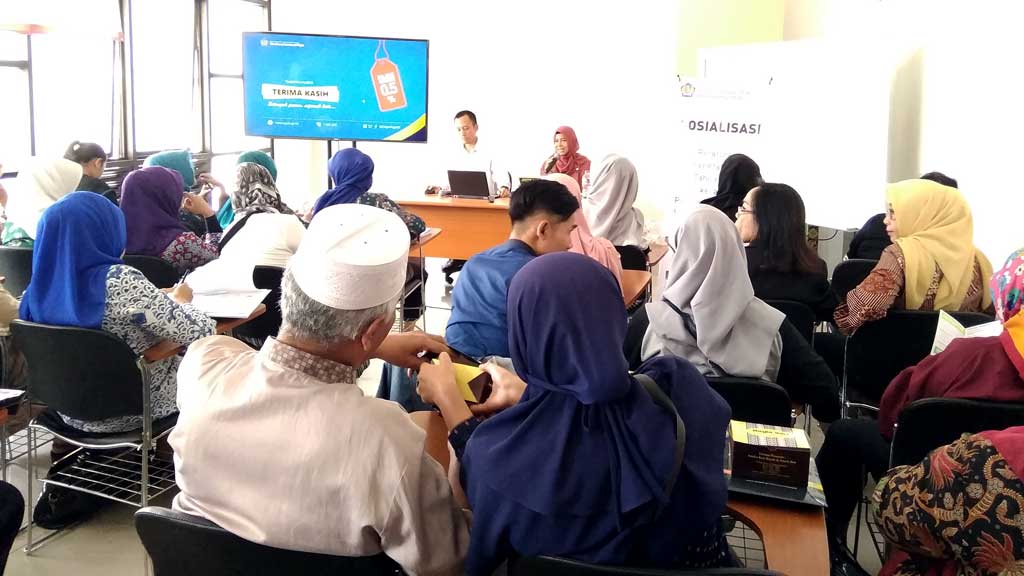 Pelatihan Managemen Ritel Pelaku UMKM di Technopark Cimahi, Jln. Raya Baros, Senin (30/7/2018). 