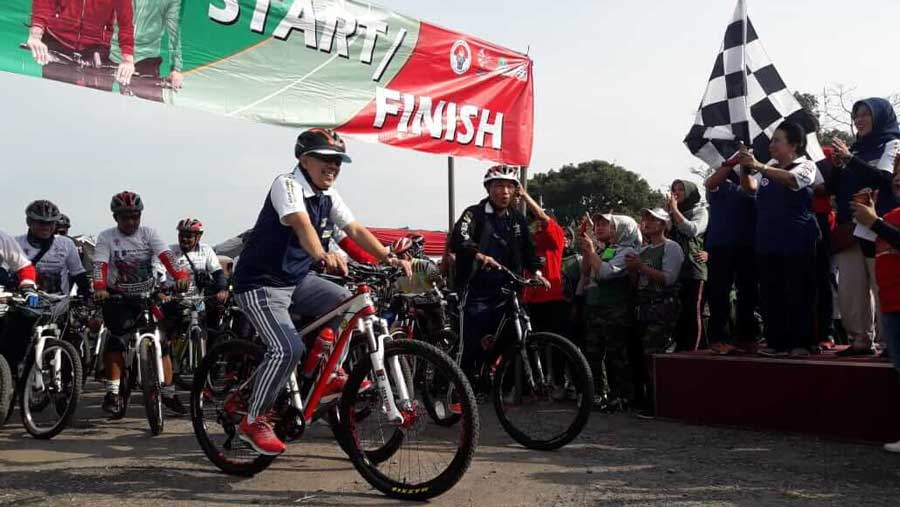 Gowes Pesona Nusantara (GPS) 2018 di Lapang Tembak KONI Jabar, Padasuka, Kota Cimahi, Minggu (16/9/2018).