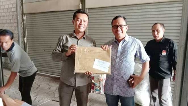 KPU KBB dan Jawa Barat Melaksanakan Monitoring Logistik Pemilu 2019 di Gudang Logistik, Padalarang, KBB, beberapa waktu lalu.
