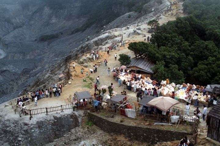 wisata alam gunung tangkuban perahu Net