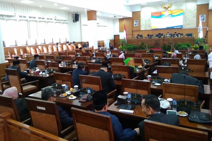Sidang Rapat Paripurna anggota DPRD Cimahi