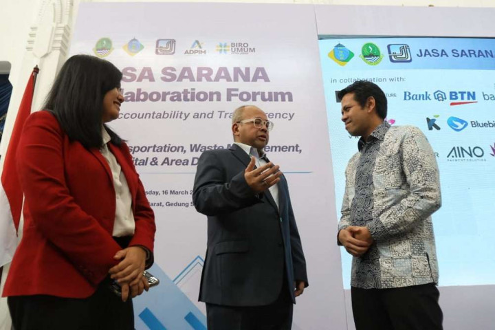 PT. Bahana TCW Investment Management melakukan nota kesepahaman dengan BUMD Jasa Sarana untuk proyek TPPAS Lulut Nambo, (16/3/2023) 