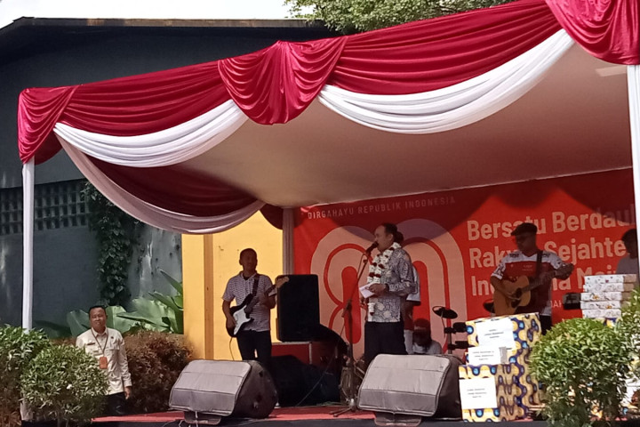 Wali Kota Cimahi Ngatiyana menghadiri Peringatan HUT ke-80 Republik Indonesia di Kecamatan Cimahi Selatan, Kamis, 21 Agustus 2025