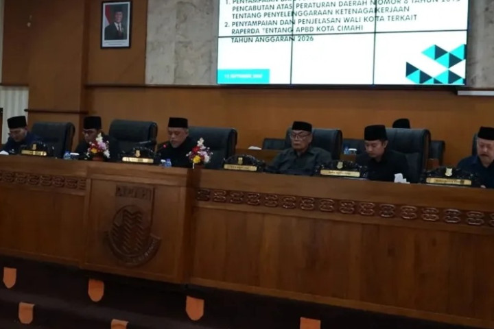 DPRD Kota Cimahi menggelar Rapat Paripurna, Sabtu, 13 September 2025.