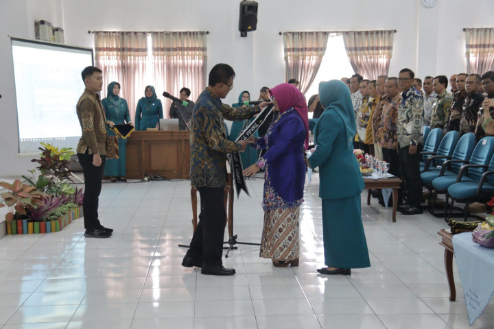 Kania Ernawati Herdiat dilantik menjadi Bunda PAUD Kabupaten Ciamis, JUm'at,19 September 2025