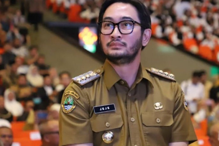 Bupati Bandung Barat Jeje Ritchie Ismail 