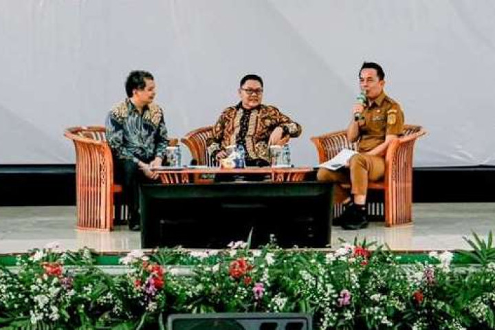 Pemkab Ciamis melakukan  Sosialisasi Akuntabilitas Pengelolaan Keuangan Desa bersama BPK RI dan DPR RI, yang digelar di Gedung KH Irfan Hielmy,  dan diikuti oleh seluruh kepala desa se-Kabupaten Ciamis.