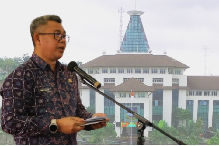 Sekretaris Daerah Kabupaten Bandung Barat, Ade Zakir