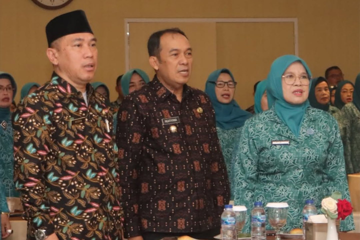 Rapat Koordinasi Bidang Kesehatan Tingkat Kota Cimahi Tahun 2025 yang digelar di Ballroom Mall Pelayanan Publik Kota Cimahi, Kamis, 30 Oktober 2025. 