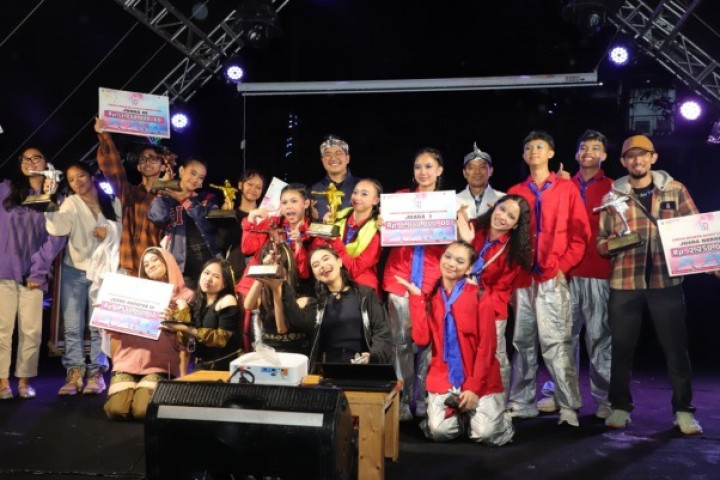 Wakil Wali Kota Cimahi Adhitia Yudisthira menghadiri kegiatan Cimahi Creatve Day yang berlangsung pada Sabtu, 1 November 2025 di kawasan Ekowisata Cimenteng.