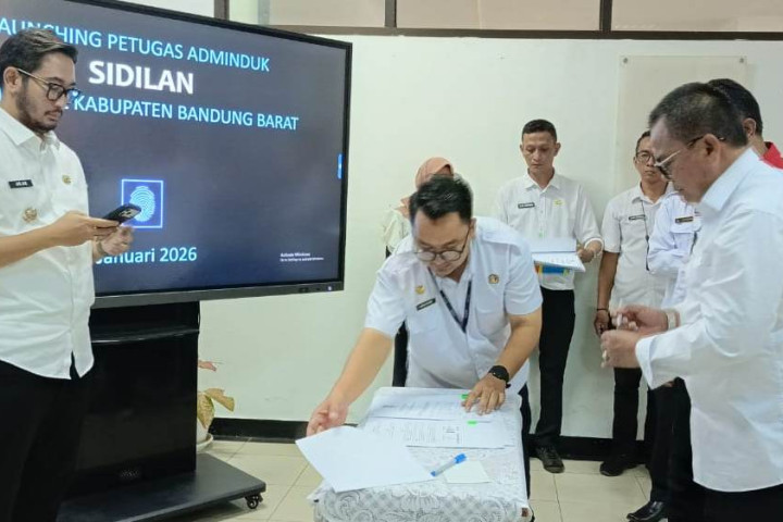Pemkab Bandung Barat melaunching Aplikasi SIDILAN, Rabu, 7 Januari 2026.