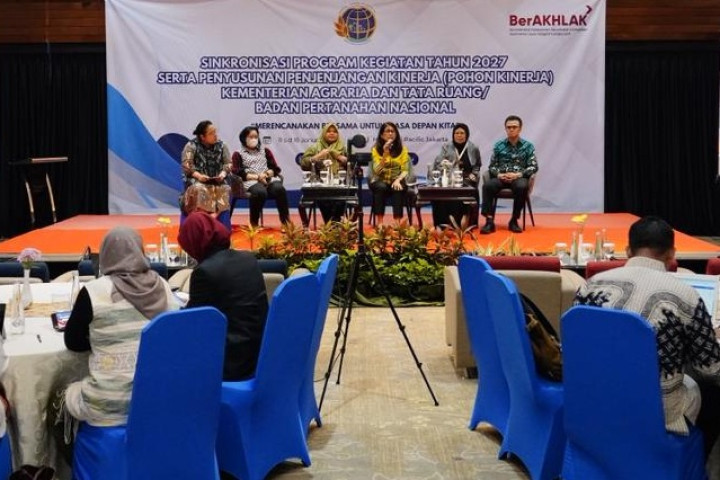 Kementerian Agraria dan Tata Ruang/Badan Pertanahan Nasional (ATR/BPN) menggelar kegiatan Sinkronisasi Program Kegiatan Tahun 2027 serta Penyusunan Penjenjangan Kinerja (Pohon Kinerja) pada Senin (12/01/2026). 