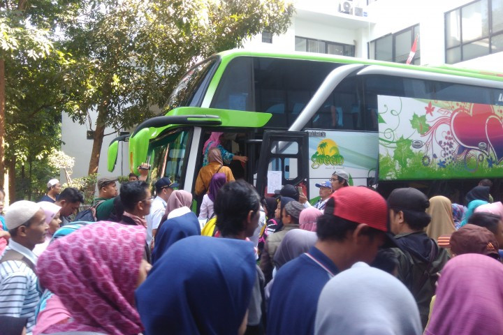 Jumlah pendaftar peserta mudik gratis melebihi kuota yang ditentukan, Dishub Kota Cimahi lakukab verifikasi.