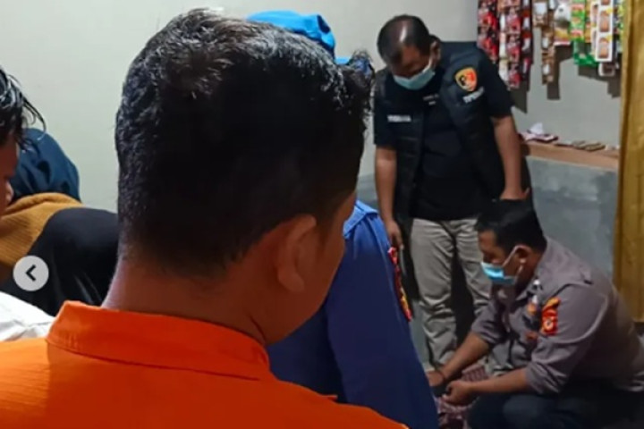 Tim SAR temukan dua korban tenggelam di Pantai Timur Pangandaran, satu remaja berhasil selamat, sementara satu lainnya ditemukan dalam kondisi meninggal dunia.