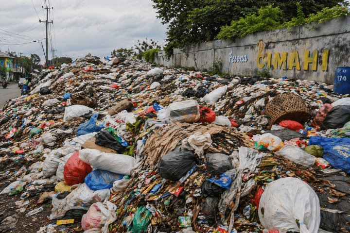 Sampah Menumpuk 