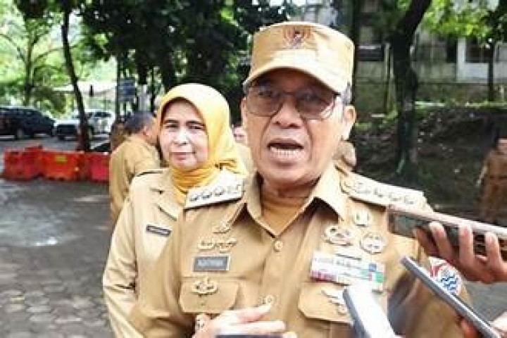 Wali Kota Cimahi Ngatiyana 