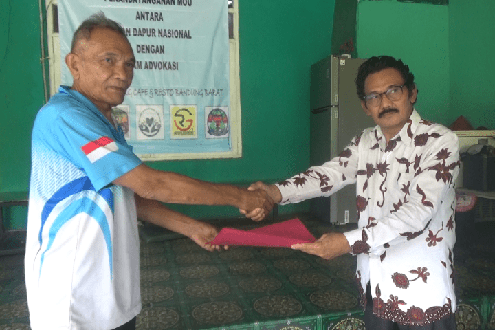 Ketua Badan Dapur Nasional dan Tim Advokasi Nasional melakukan kerjasama dalam memperkuat ekosistem dapur MBG, Kamis, 23 April 2026.
