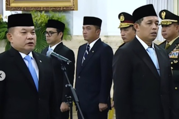 Enam Orang Dilantik Prseiden Prabowo mengisi beberapa jabatan di Kabinet Merah Putih.