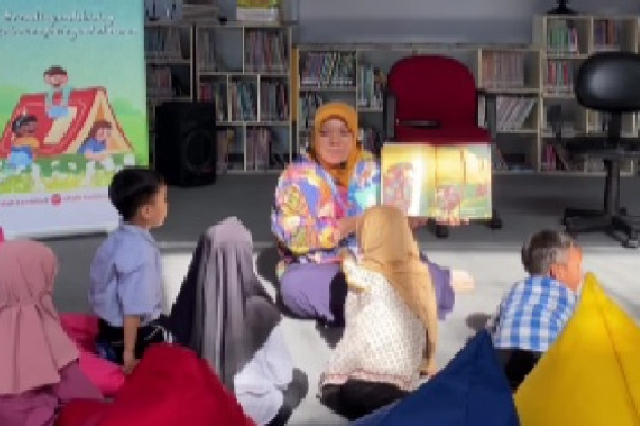 perpustakaan tidak lagi hanya berfungsi sebagai tempat membaca, tetapi juga menjadi ruang publik yang aktif dan inklusif. Berbagai program seperti kegiatan literasi, kelas kreatif, hingga diskusi edukatif akan terus digelar secara rutin.