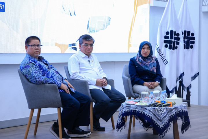 Menteri Ketenagakerjaan Yassirlie menghadiri pengarahan kebijakan ketenagakerjaan tahun 2026 di Balai Besar Pelatihan Vokasi dan Produktivitas Bandung, Jumat, 8 Mei 2026