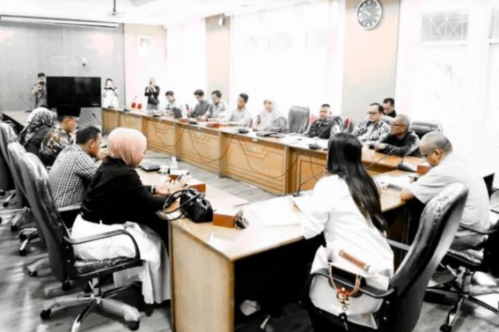 DPRD melakukan sinkronisasi intensif bersama Dinas Pemuda dan Olahraga Kabupaten Bandung dalam agenda ekspose yang digelar di Soreang, Kamis (23/4/2026).
