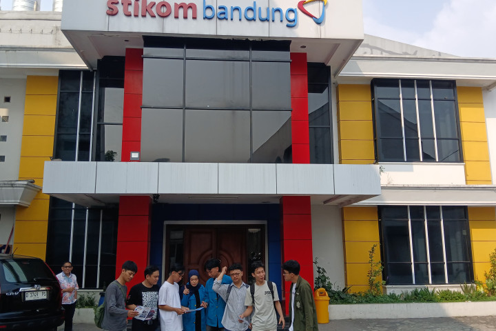 LLDIKTI Wilayah IV Jawa Barat resmi mencabut sanksi administrasi Stikom Bandung