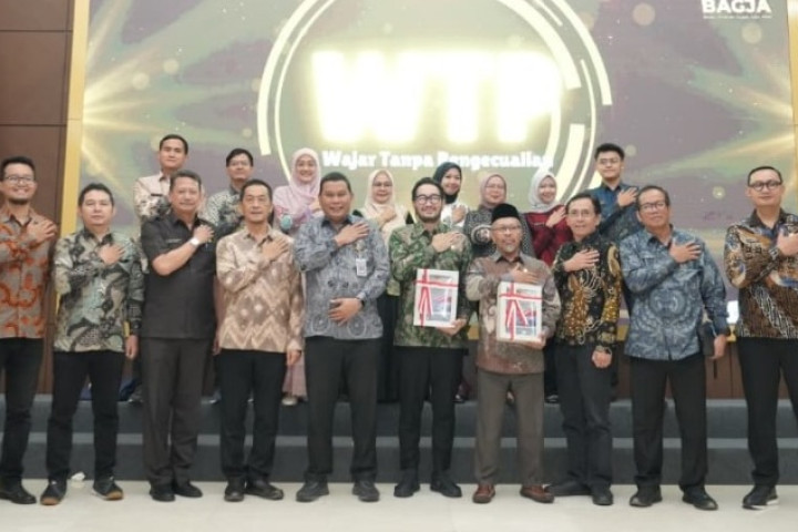 Pemerintah Kabupaten Bandung Barat (KBB) kembali menorehkan prestasi gemilang dalam tata kelola keuangan daerah.KBB sukses mempertahankan opini Wajar Tanpa Pengecualian (WTP) dari  BPK RI, belum lama ini. 