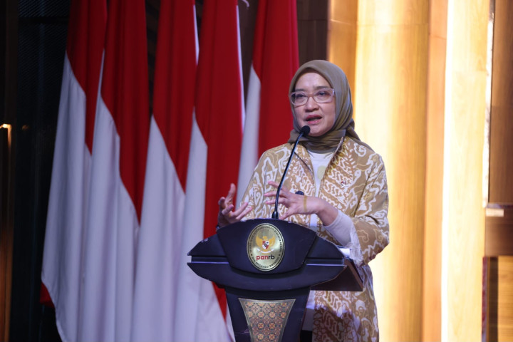 Menteri PANRB Rini Widyantini