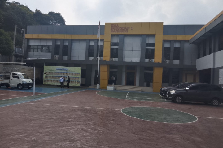 Gedung SMA Pasundan 1 Bandung, di Jalan Balonggede.