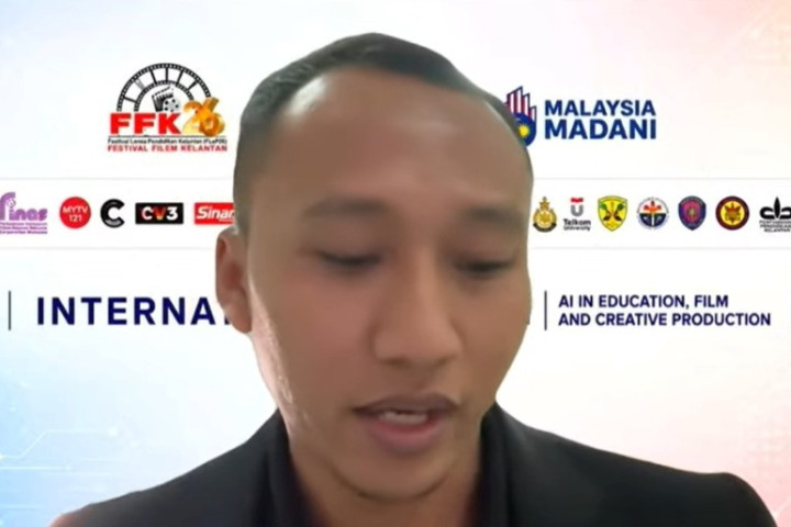 Firdaus Azwar Ersyad dari Telkom University menjadi Panelis dalam forum internasional International Forum: AI in Education, Film and Creative Production yang digelar di SSTP JPN Kelantan, Malaysia, pada Selasa 18 Agustus 2026.