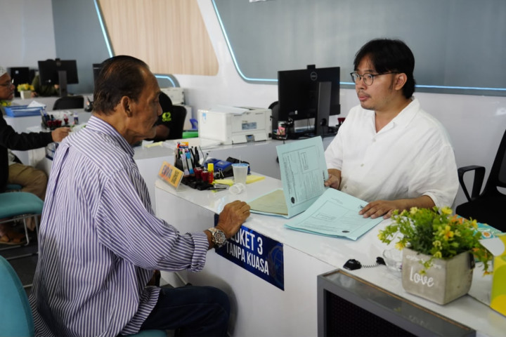 Untuk menyelaraskan proses dan memberikan kepastian waktu layanan bagi masyarakat, Kementerian ATR/BPN menerapkan Peralihan Hak Terintegrasi (PERINTIS) dengan target penyelesaian 10 hari. 