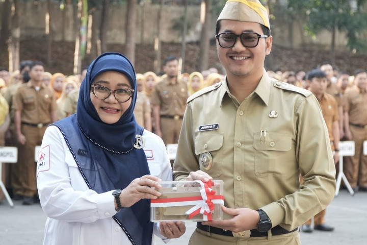 Pemerintah Kota Cimahi secara resmi mencanangkan Gerakan Bulan Dana PMI Kota Cimahi Tahun 2026 di Lapangan Apel Pemkot Cimahi, Senin 14 September 2026. 