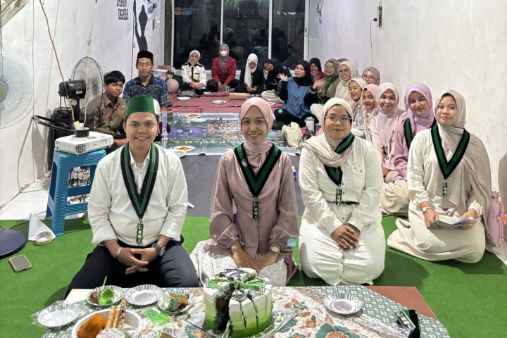 Korps HMI-Wati (KOHATI) Cabang Denpasar memperingati Milad KOHATI ke-60 melalui kegiatan silaturahmi dan talkshow yang berlangsung di Sekretariat HMI Cabang Denpasar