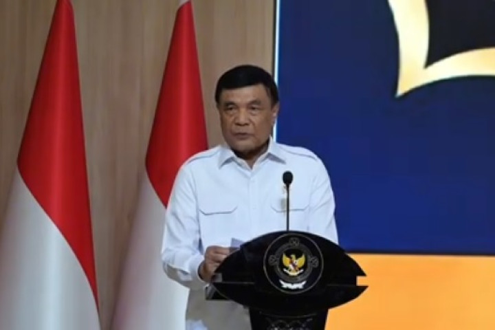 Menko Polkam Djamari Chaniago berkomitmen menekan angka perdagangan orang melalui pengiriman tenaga kerja yang lebih berkualitas.