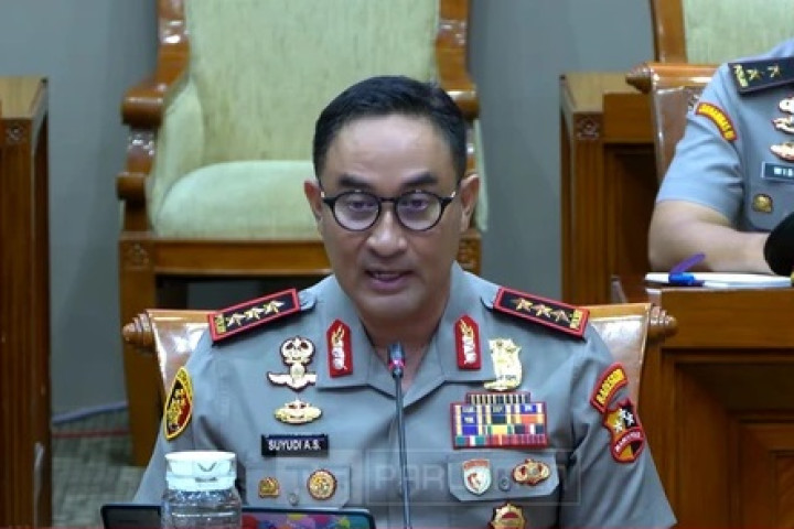 Komjen Pol. Suyudi Ario Seto saat menjalani fit and proper test , di Gedung DPR RI,Kamis, 1 Oktober 2026.